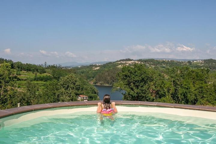 Pool 56 of 118