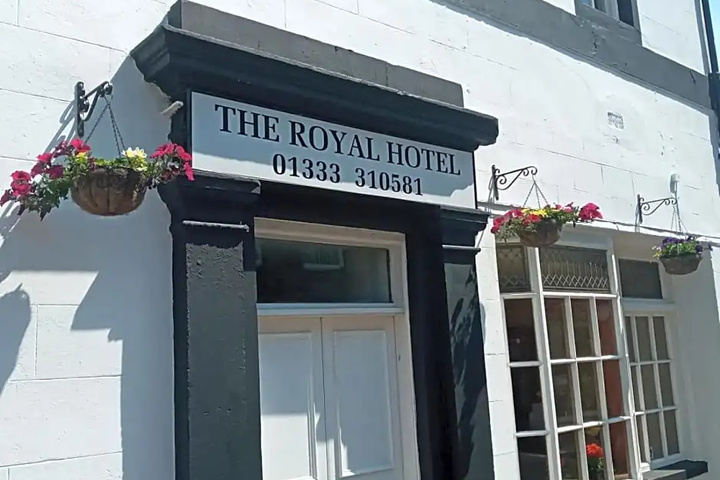 Hotel 5 of 27