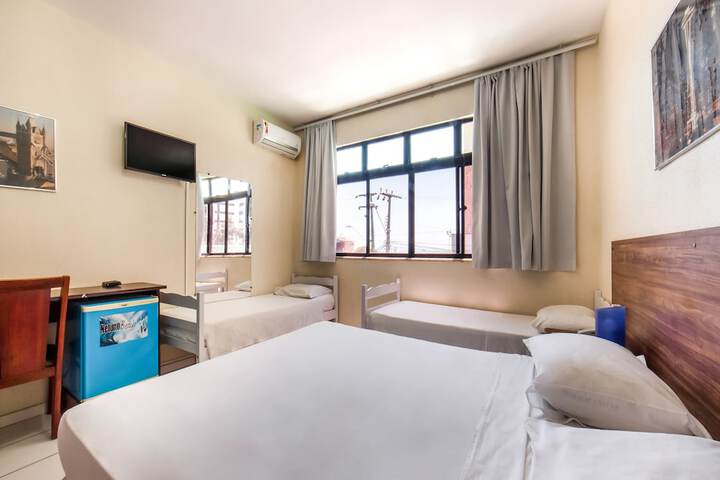Room 15 of 32