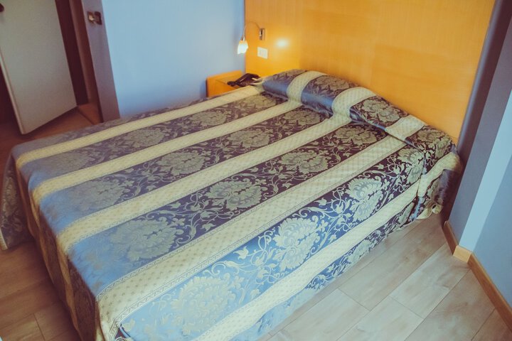 Room 7 of 45