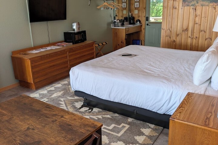 Room 20 of 39