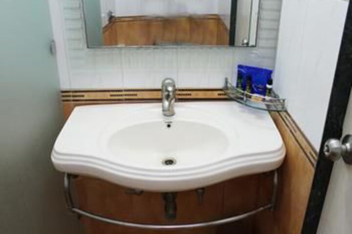 Room 2 of 26