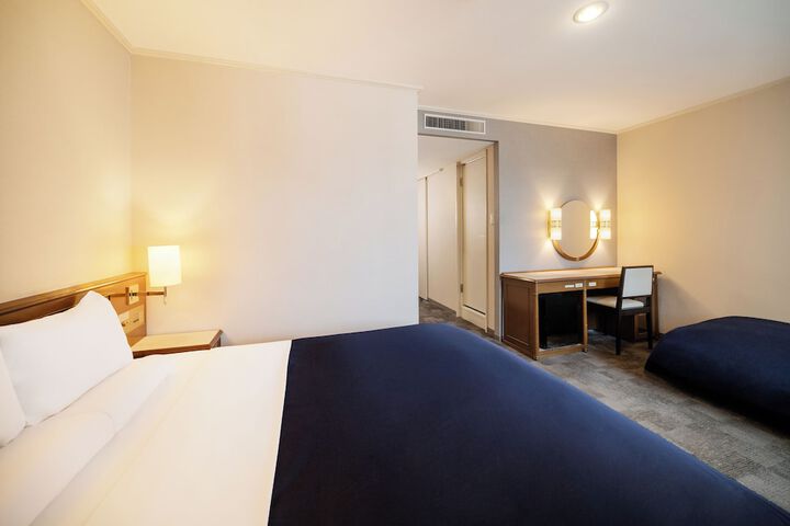 Room 7 of 46