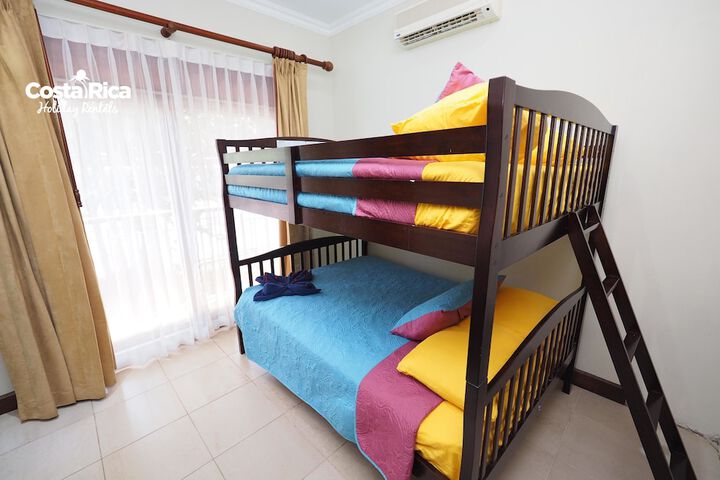 Room 39 of 138