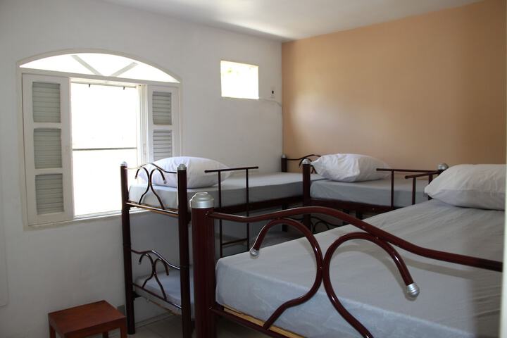Room 8 of 76