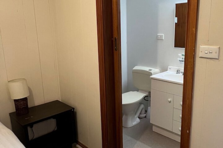 Room 44 of 73