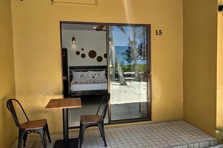 Room 10 of 43