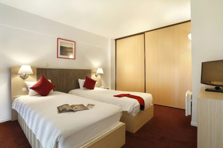 guest_rooms