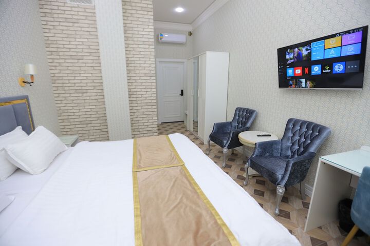 Room 26 of 48