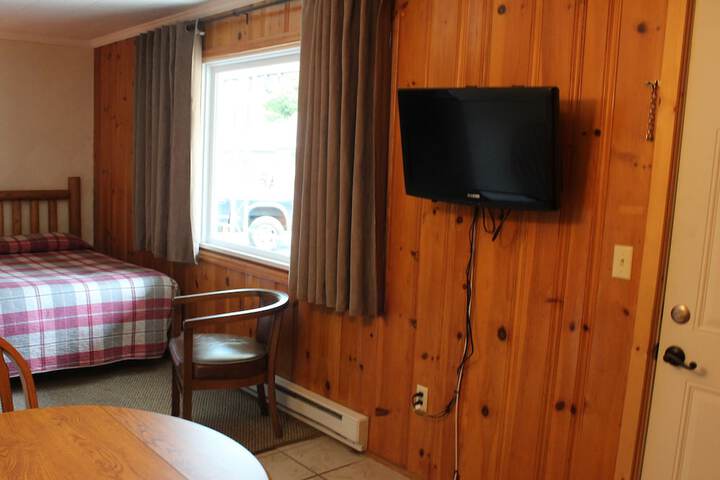 Room 4 of 54
