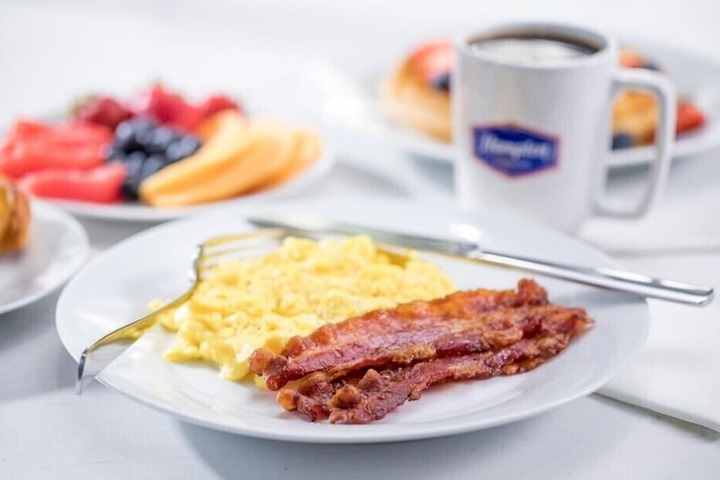 Breakfast area