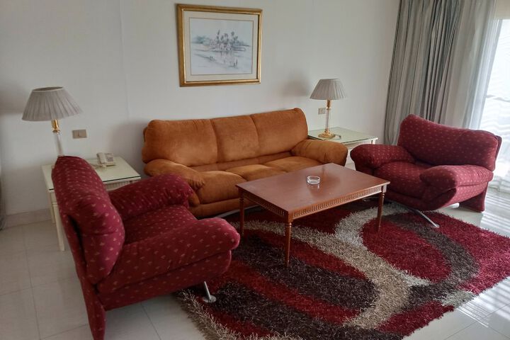 Room 25 of 53