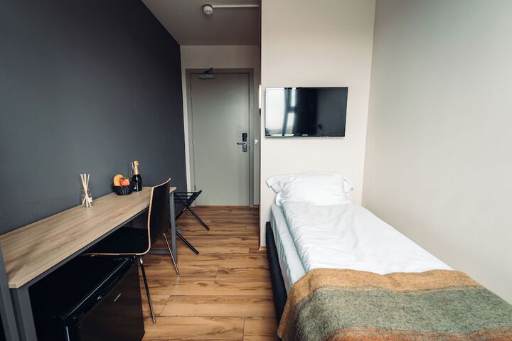 Room 26 of 123