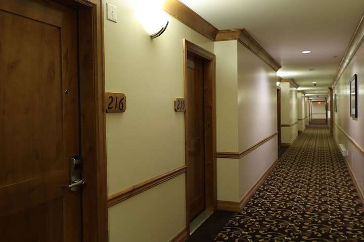 Ballroom/Hall 59 of 67