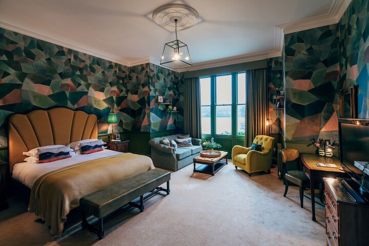 Room 10 of 47