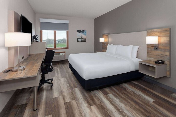 Room 18 of 63