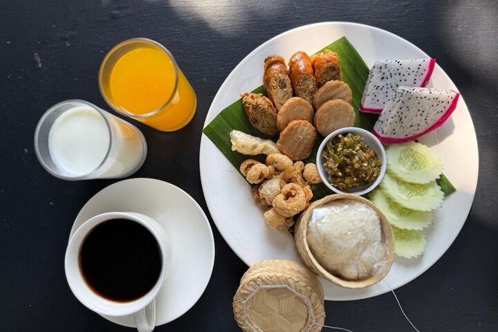 Breakfast/Coffee Service 77 of 94