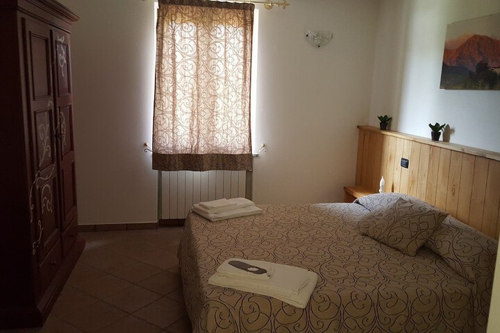 Room 12 of 161