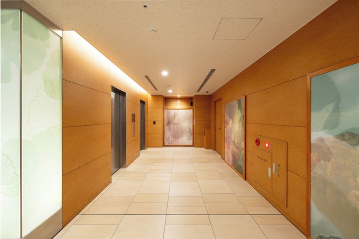 Hotel Interior 4 of 177