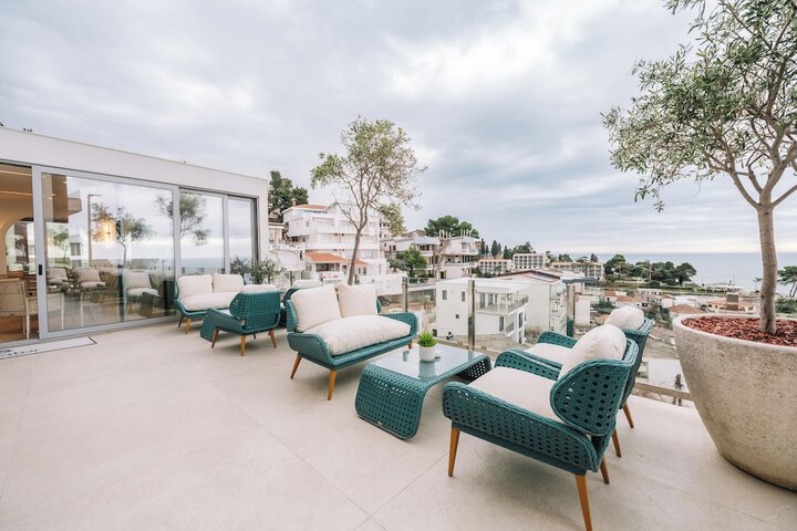 Terrace/Patio 100 of 257
