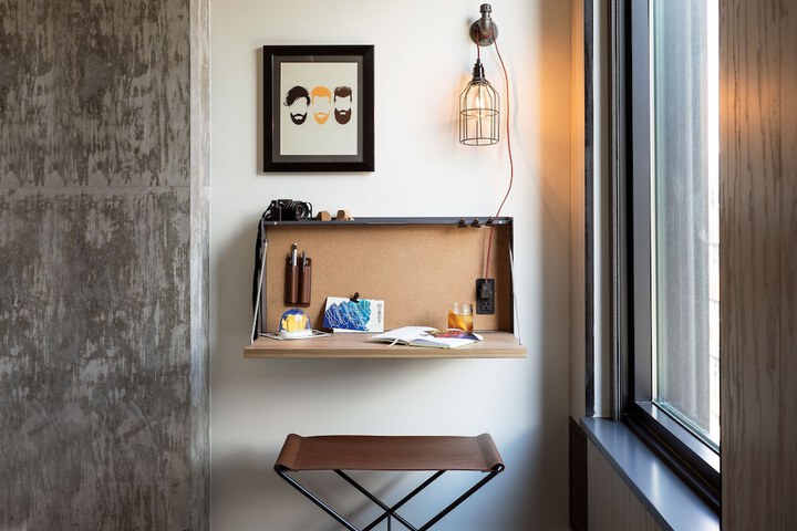 Room amenity