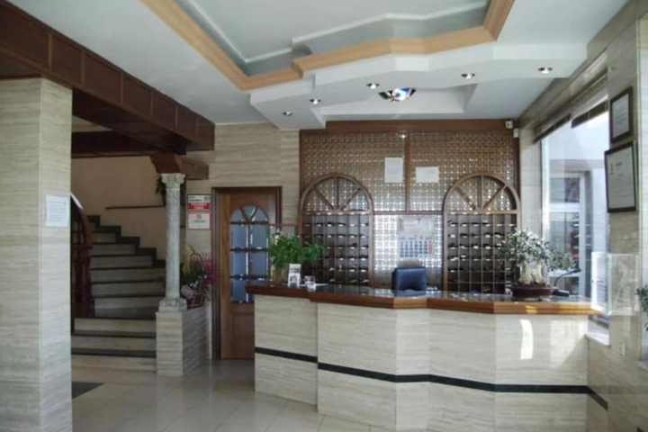 Hotel Interior 6 of 44