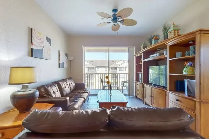 Room 5 of 25