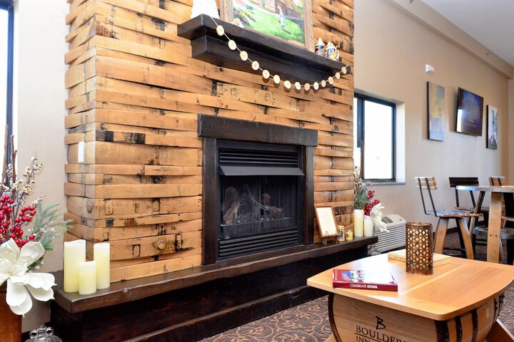 Hotel Interior 99 of 105