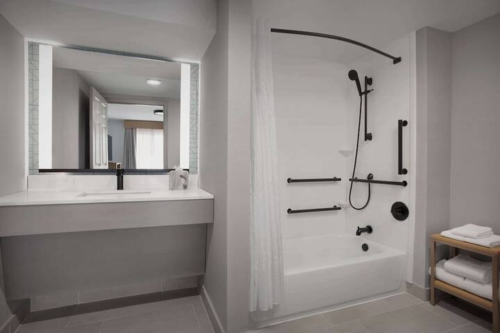 Bathroom shower