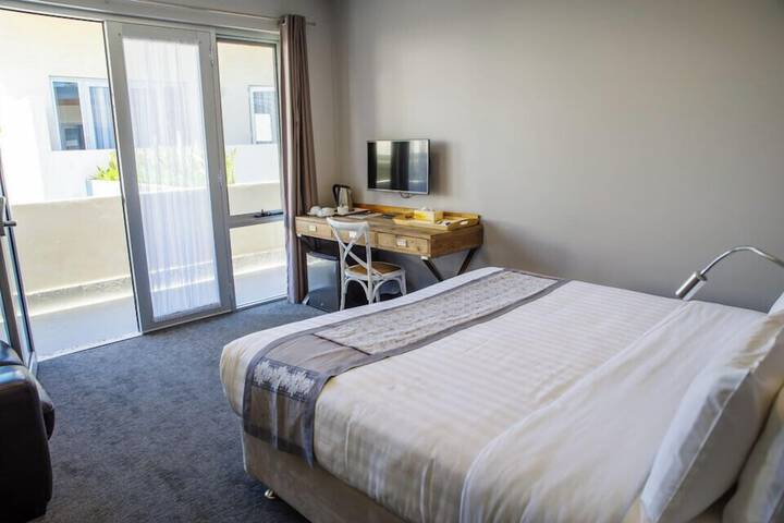 Room 14 of 39