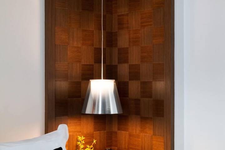 Room 18 of 74