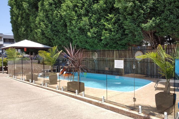 Pool 31 of 43