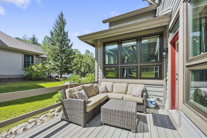 Terrace/Patio 38 of 43