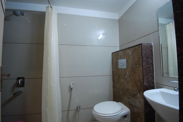 Room 17 of 20