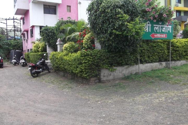Photo 6