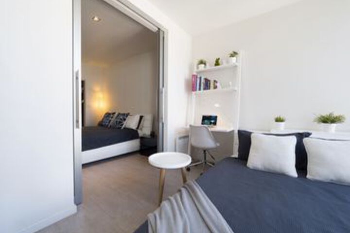 Room 21 of 41