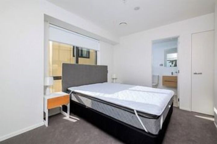 Room 14 of 35