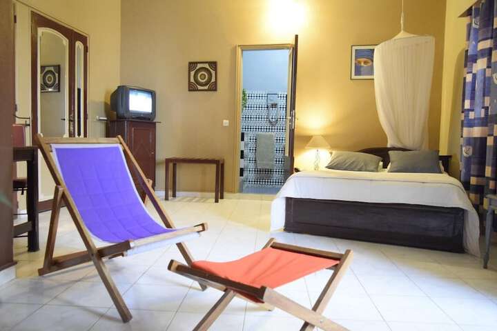 Room 6 of 40
