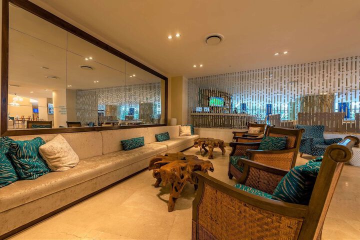 Lobby Photos