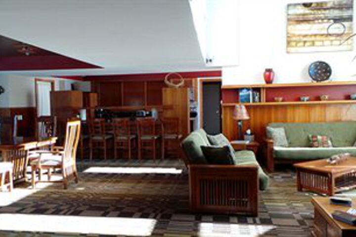 Room 25 of 27