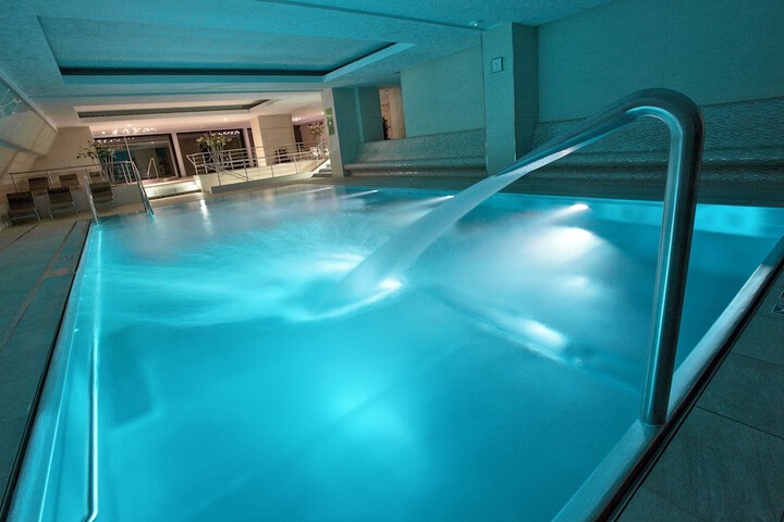 Pool 56 of 119