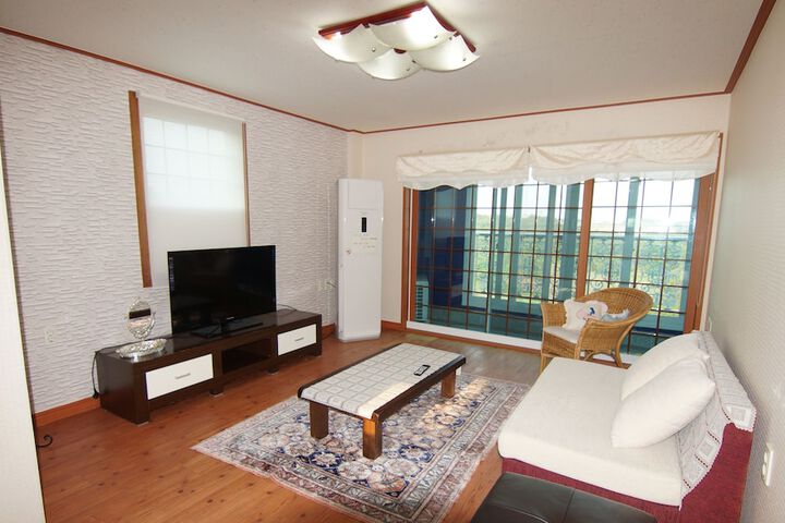 Room 20 of 34