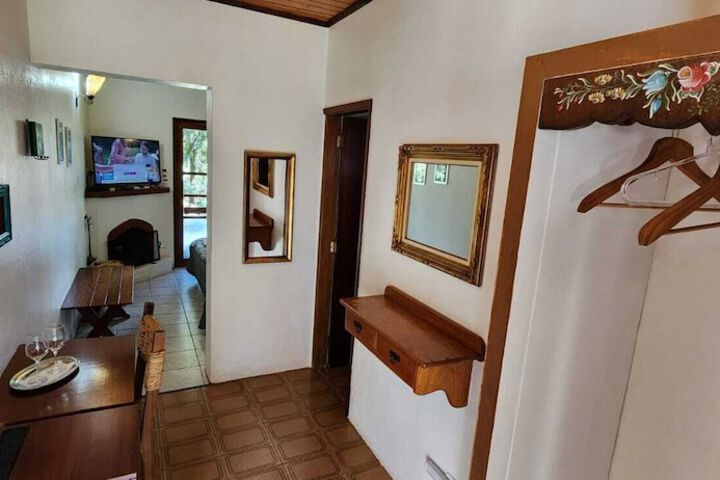 Room 9 of 52