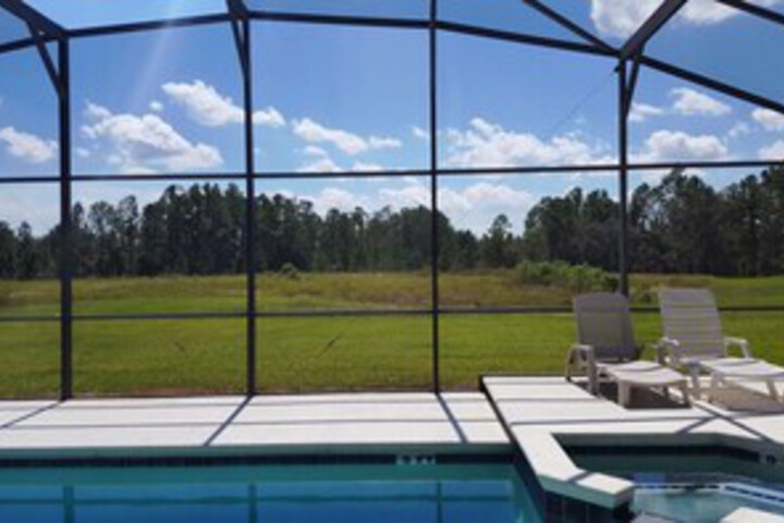 Pool 16 of 30