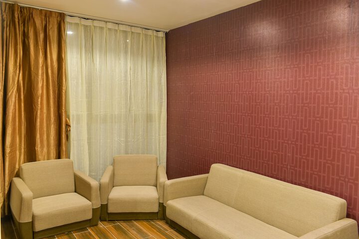 Room 26 of 74