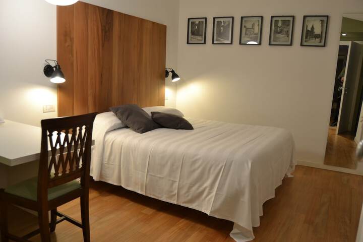 Room 20 of 93