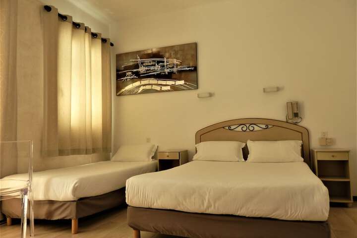 Room 3 of 57