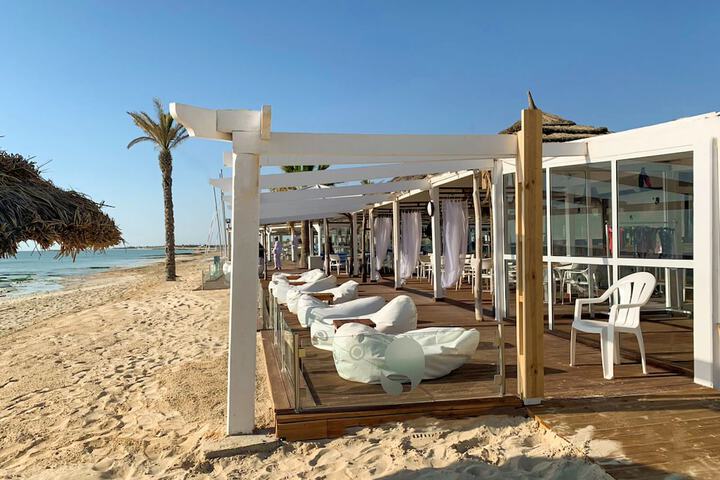 Lounge 101 of 132