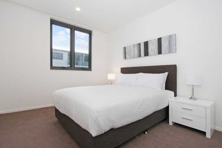 Room 7 of 74