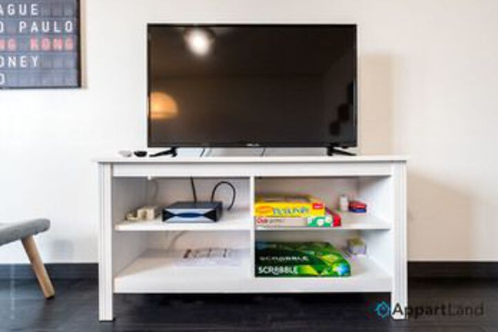 Room 15 of 22